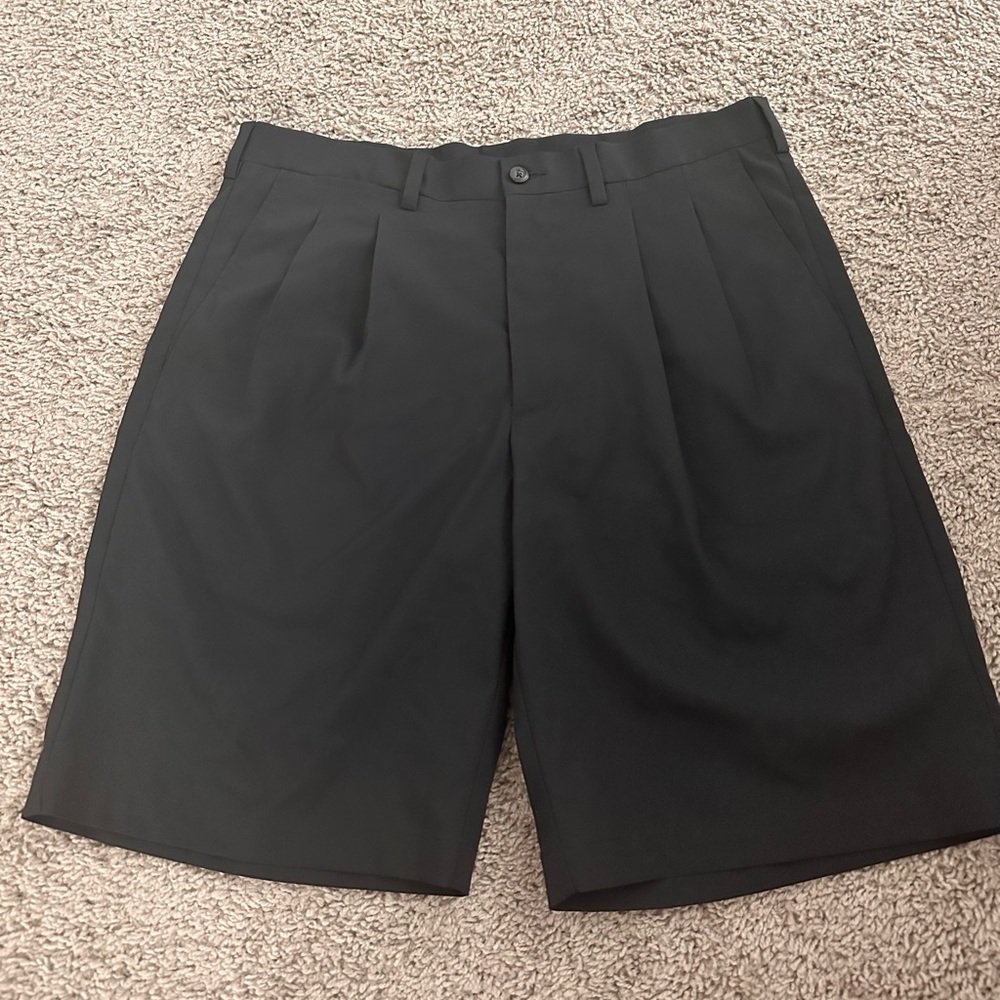 PGA Tour Mens Size 34 Waist Black Athletic Golf Shorts